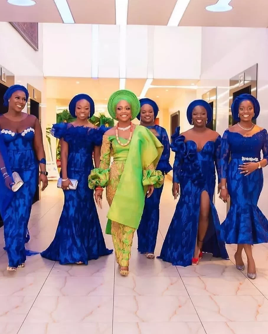 Latest Asoebi Styles: Super Gorgeous Lace Styles For Ladies