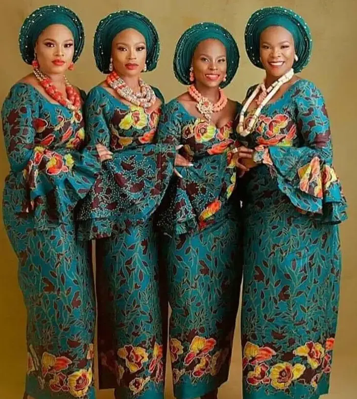 Stunning Aso Ebi Styles For Wedding Guests