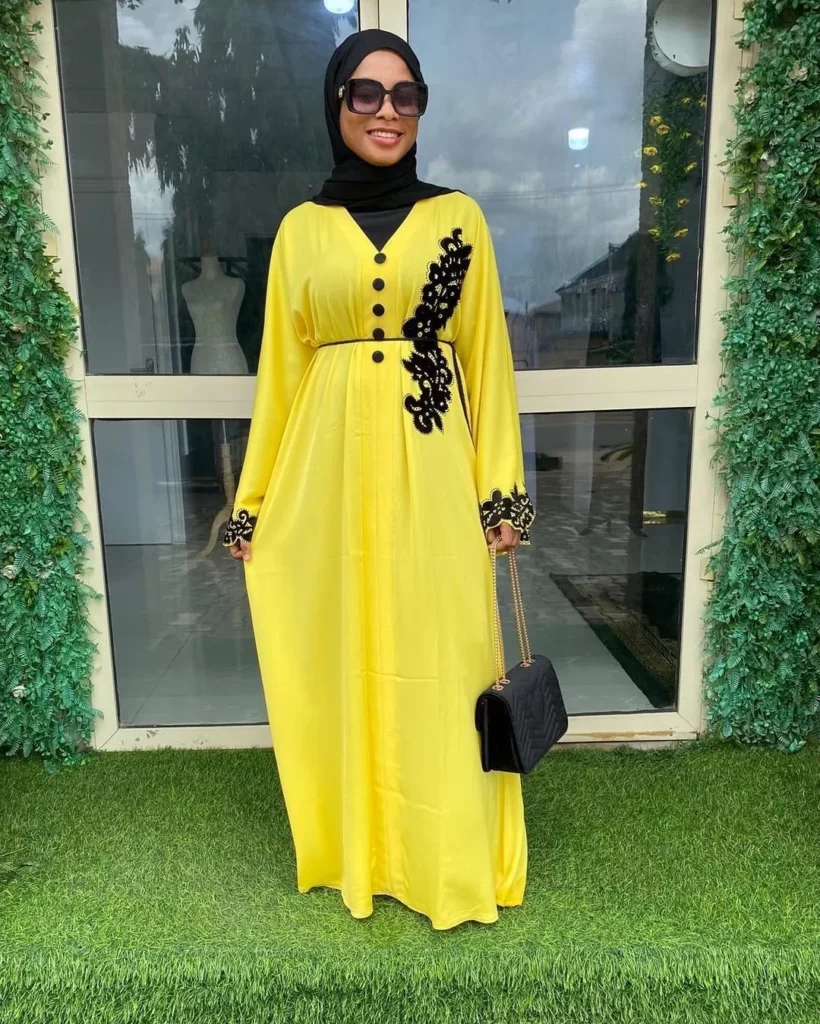 How to Style Abayas