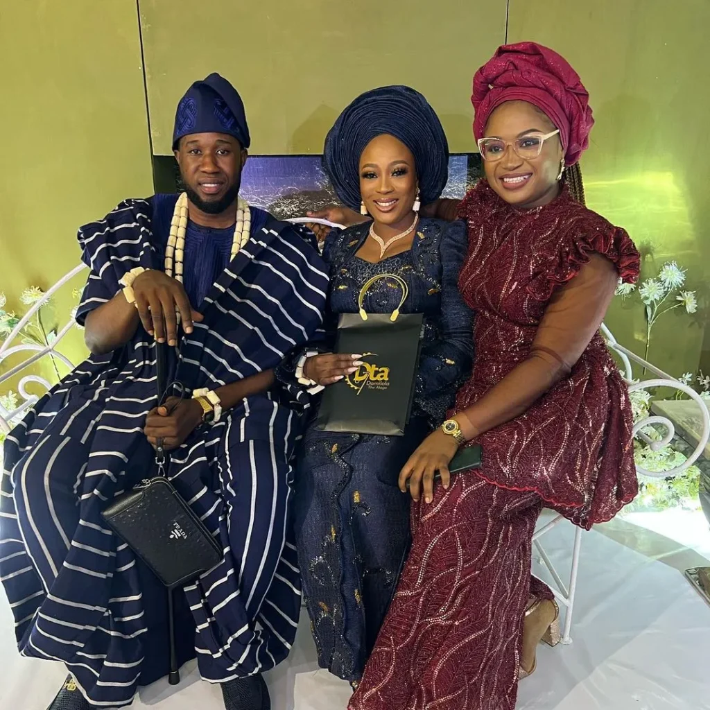 Asooke and lace for Yoruba weddings