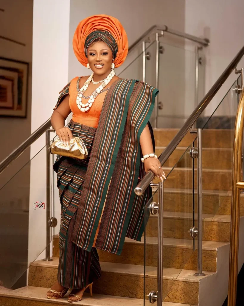 Yoruba attire for female 