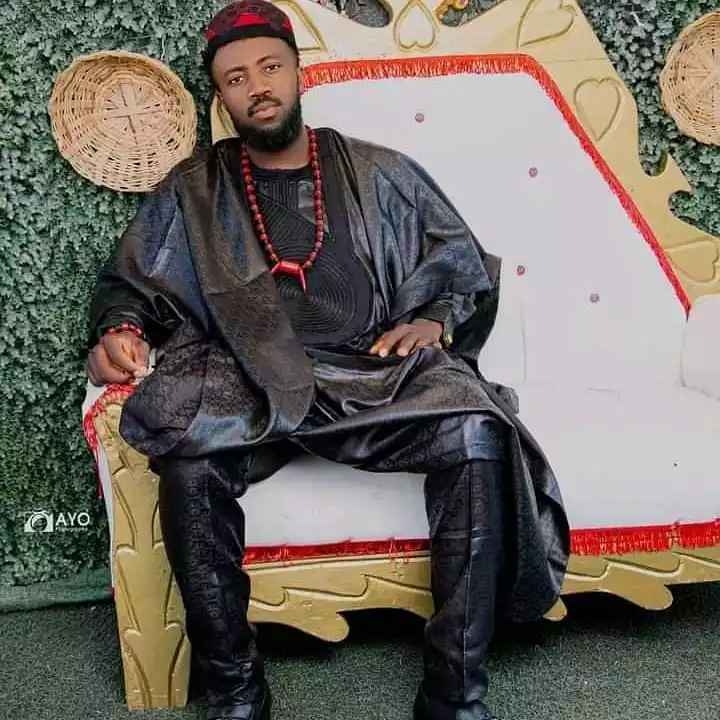 Idoma men outfit