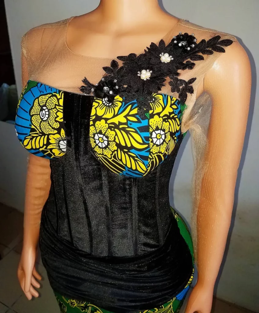 
Ladies, Checkout These Ankara Corset Tops That Would Look Good