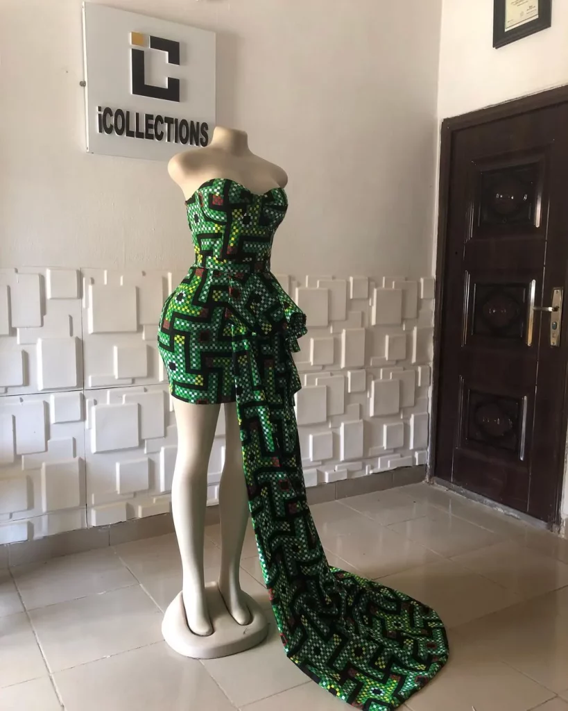 Corset Ankara Short Gown