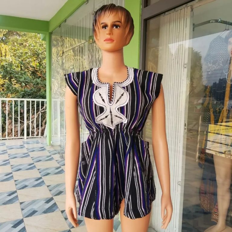 Stunning Batakari Smock Styles 2023 Eucarl Wears