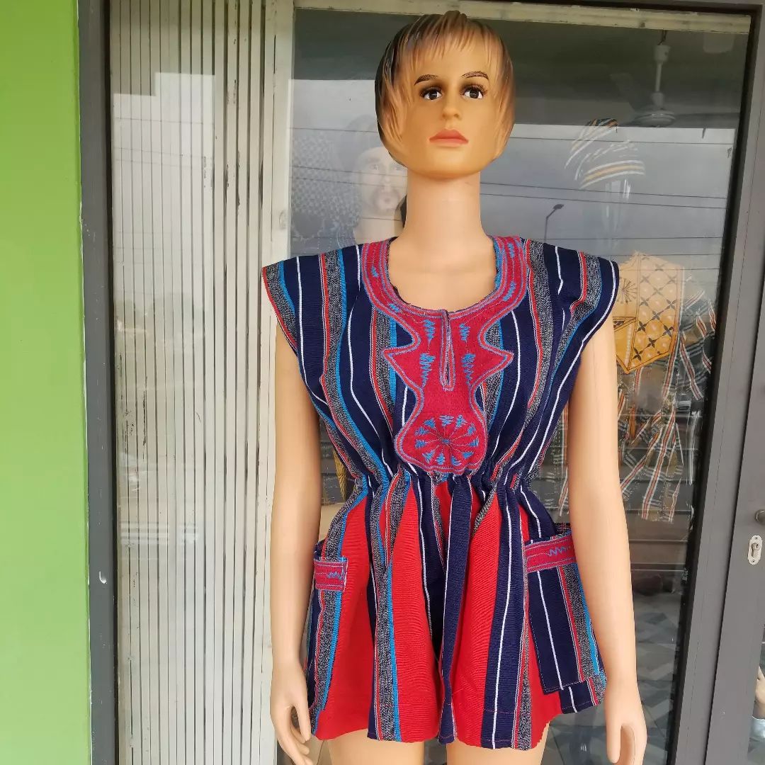 Stunning Batakari Smock Styles 2023 Eucarl Wears