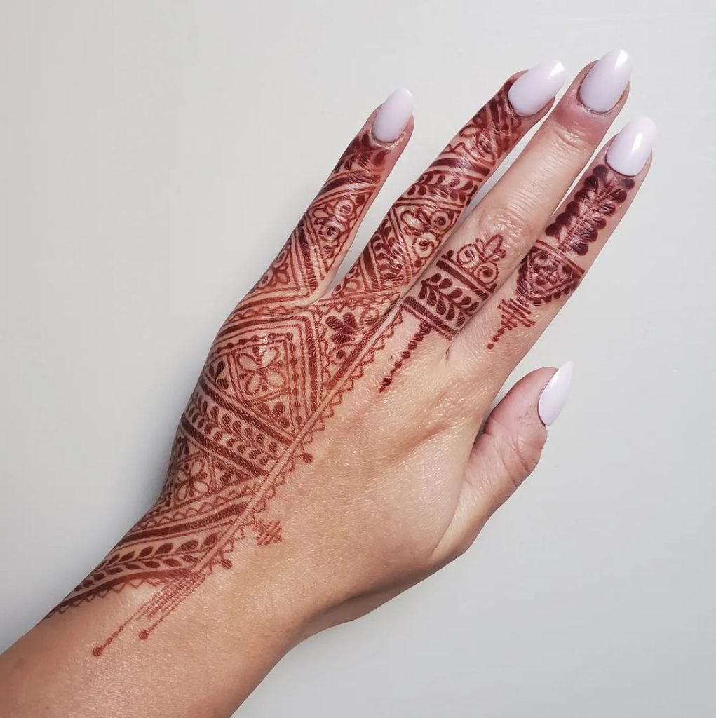 henna designs front hand 