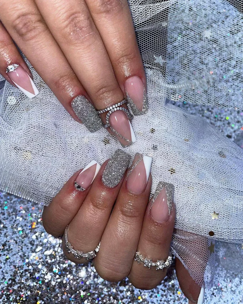 Silver Sparkly Glitter Nails – Vibrant Guide