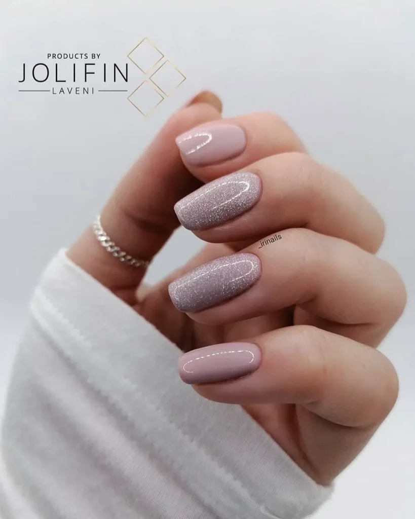 glitter taupe nail designs