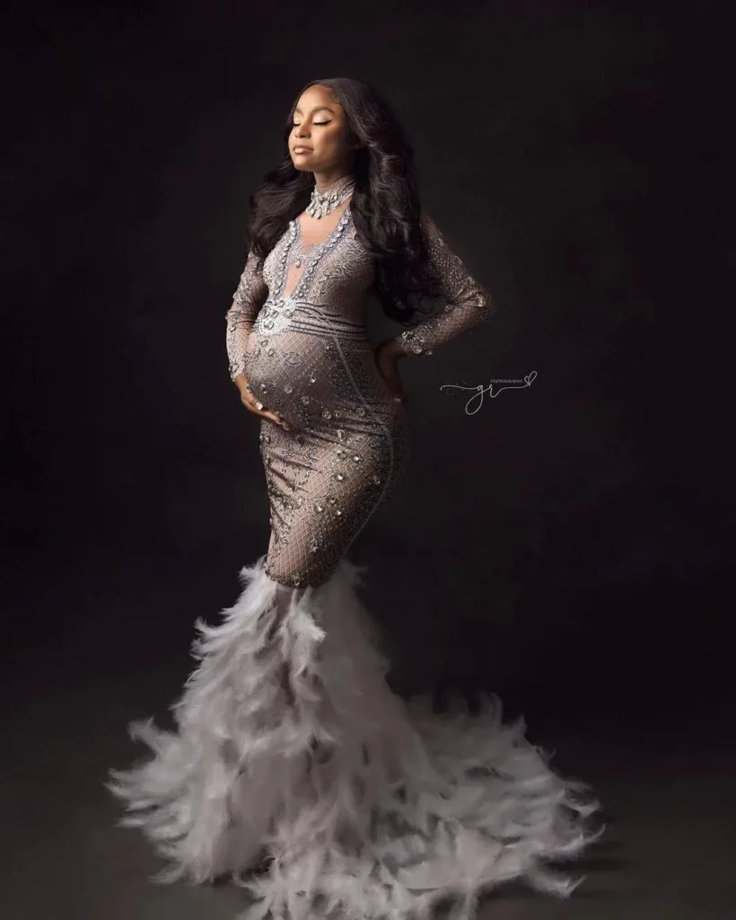Pregnancy photoshoot ideas