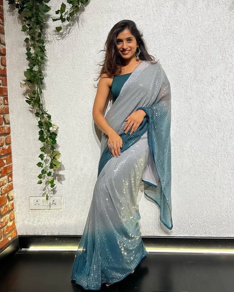 designer range of Saris online for ladies & girls